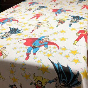 Vintage 1977 DC Comics TWIN Flat Top Bedsheet: Batman, Wonder Woman, Superman, F